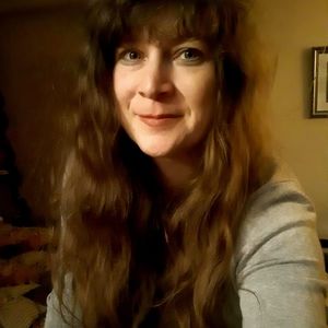 Meet your Posher, Rae